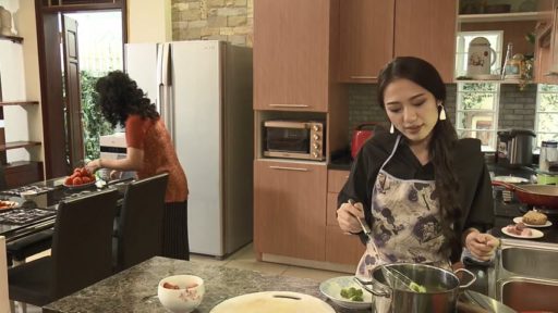 Sống chung với mẹ chồng tập 25