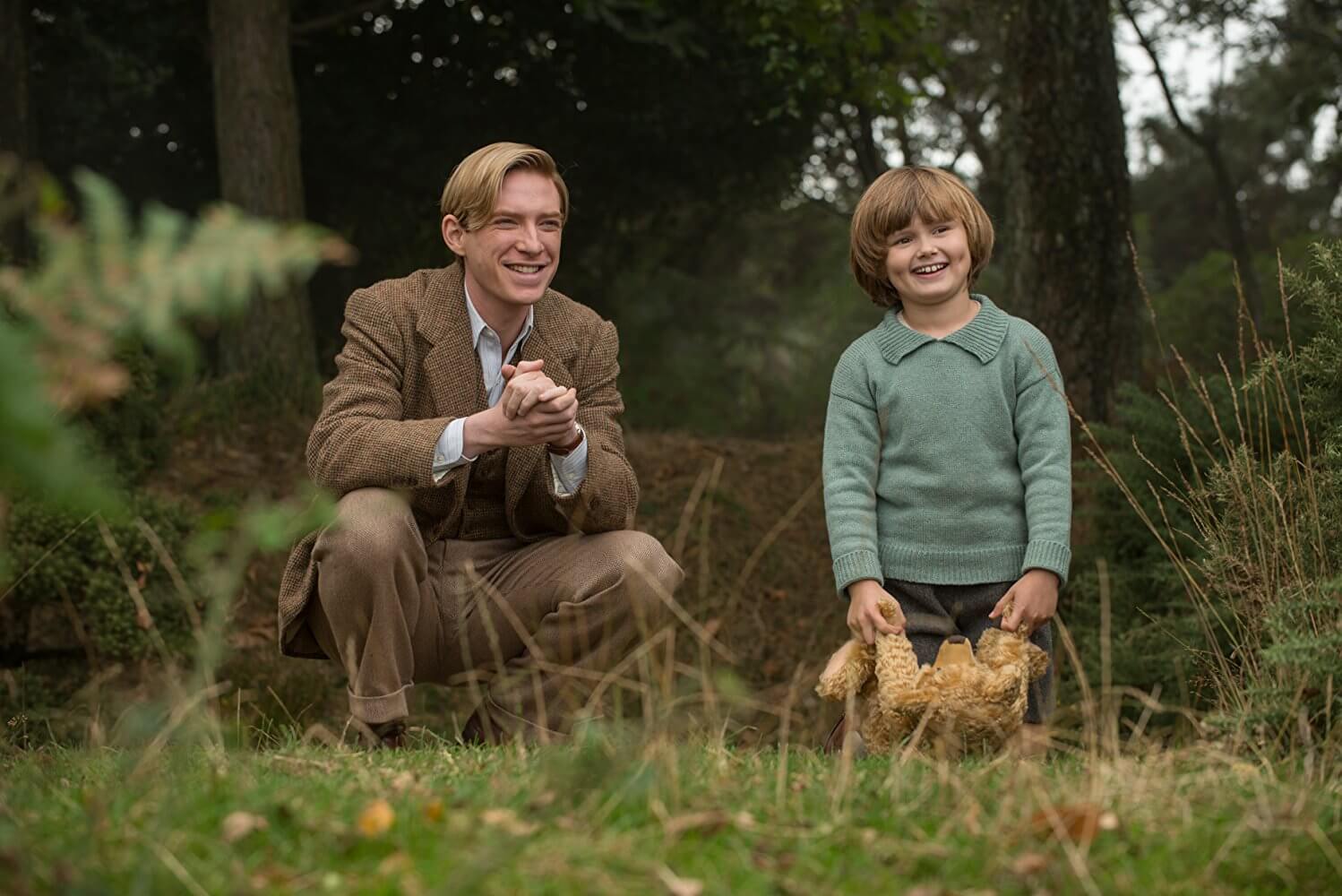 Billy Moon vui chơi cùng bố trong rừng - Goodbye Christopher Robin