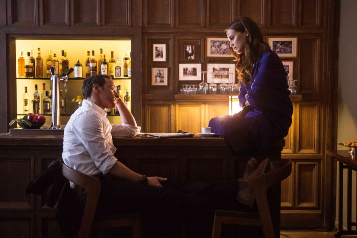 Cả James McAvoy & Alicia Vikander đều đẹp lung linh - Submergence