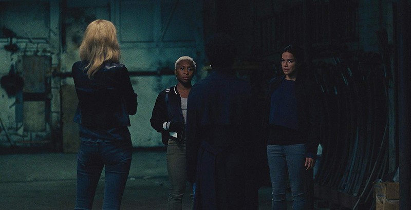 Hội gái già lắm chiêu quyết tâm thay đổi cuộc đời mình - Widows (Khi các góa phụ hành động)