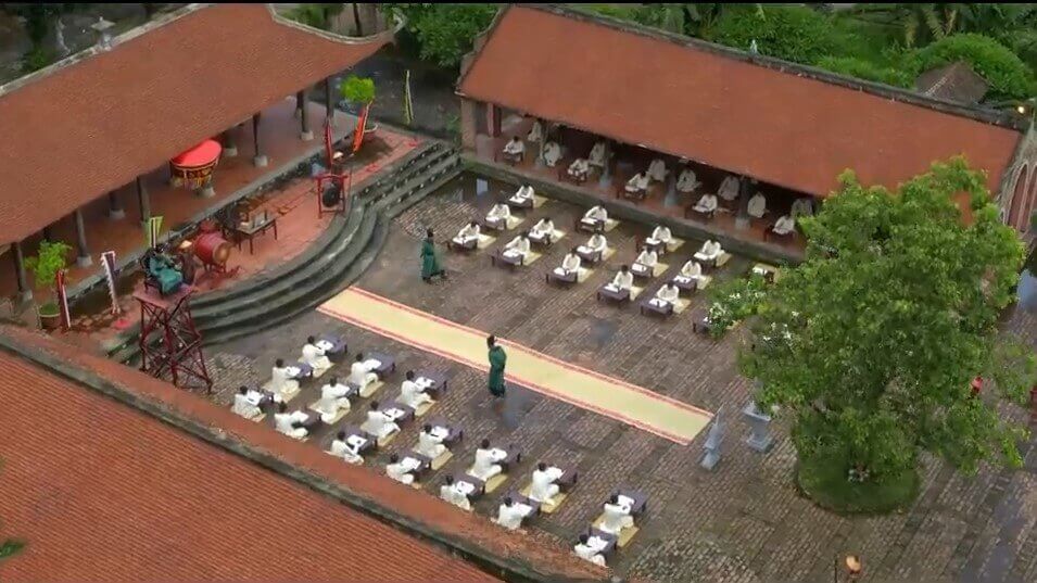 Cảnh thi cử trong phim Trạng Quỳnh