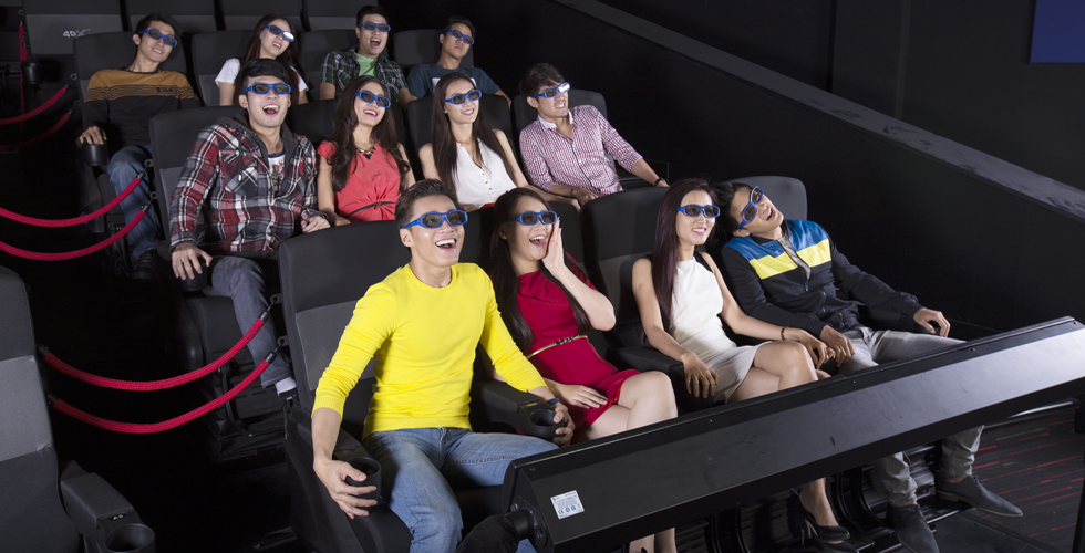 Khán giả trải nghiệm 4DX