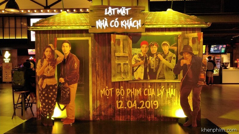Banner Lật Mặt 4: Nhà Có Khách