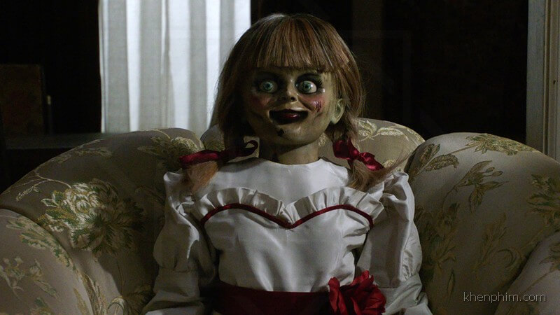 Cover Annabelle Comes Home