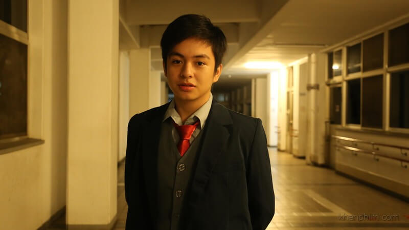 Alex - học sinh mới chuyển trường