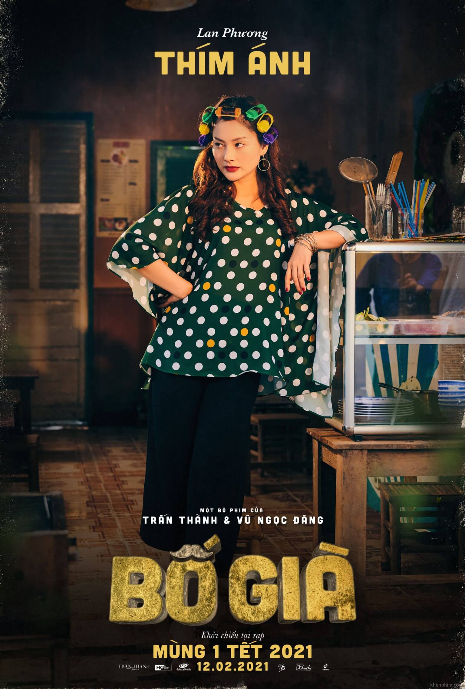 Poster nhân vật phim Bố Già 