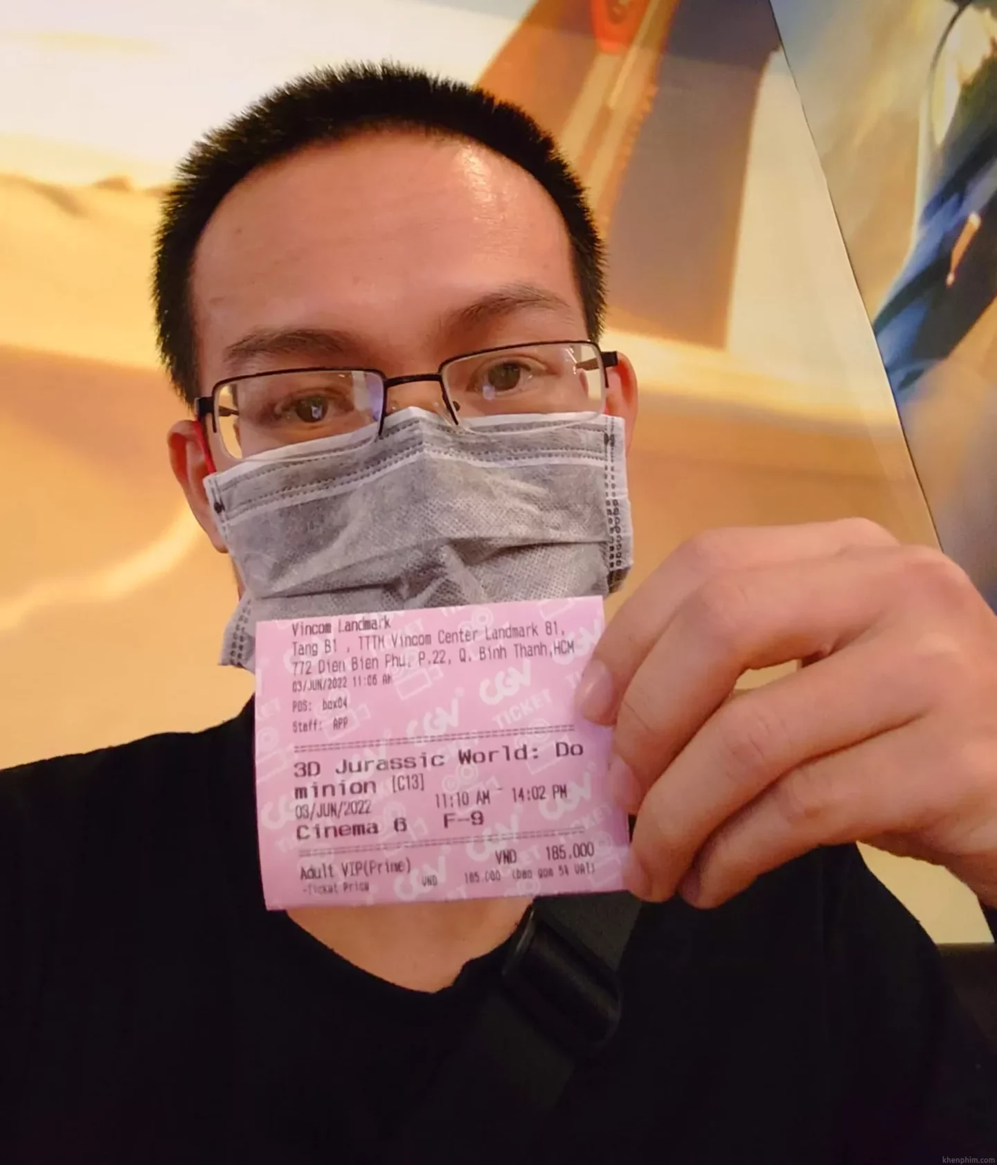 Vé xem phim khủng long