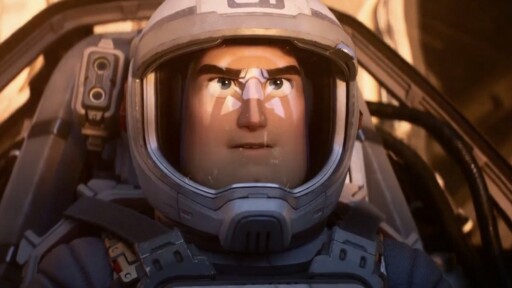 Banner bài review phim Lightyear Cảnh Sát Vũ Trụ