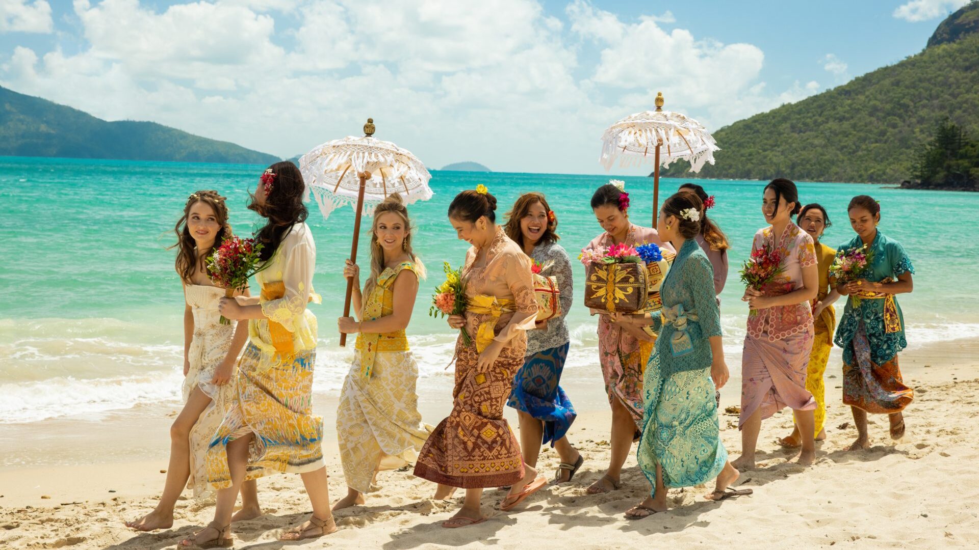 Banner bài review phim "Ticket To Paradise" - Tấm Vé Đến Thiên Đường