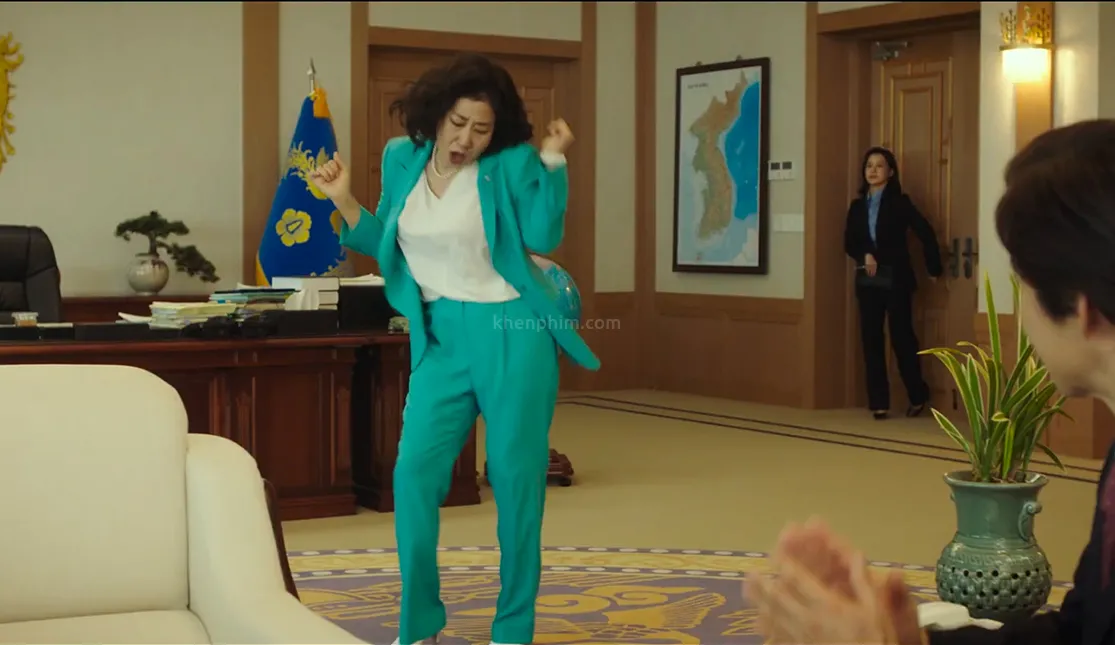 Hài hước là yếu tố xuất hiện xuyên suốt phim