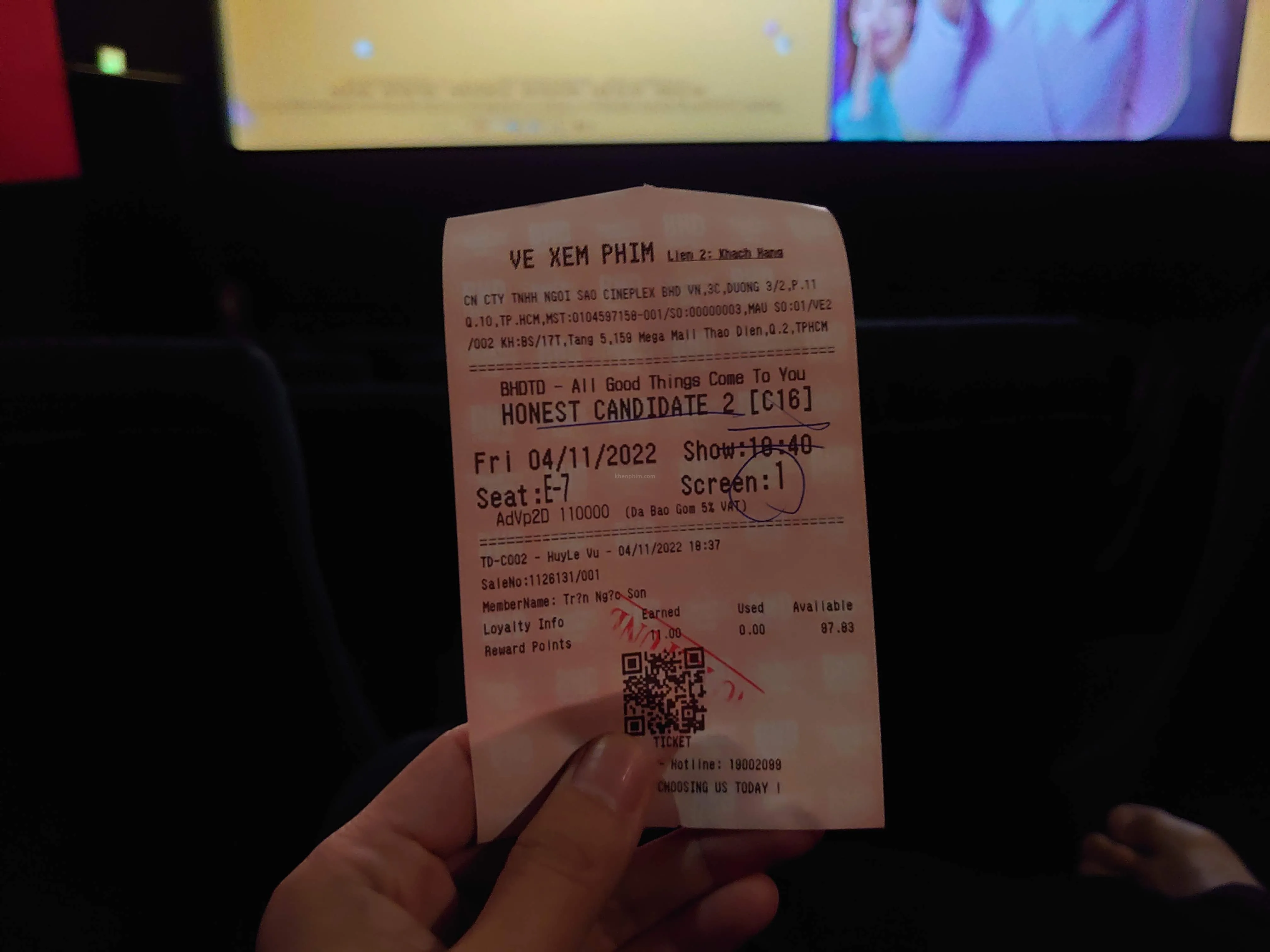Vé xem phim Bà Hoàng Lươn Lẹo