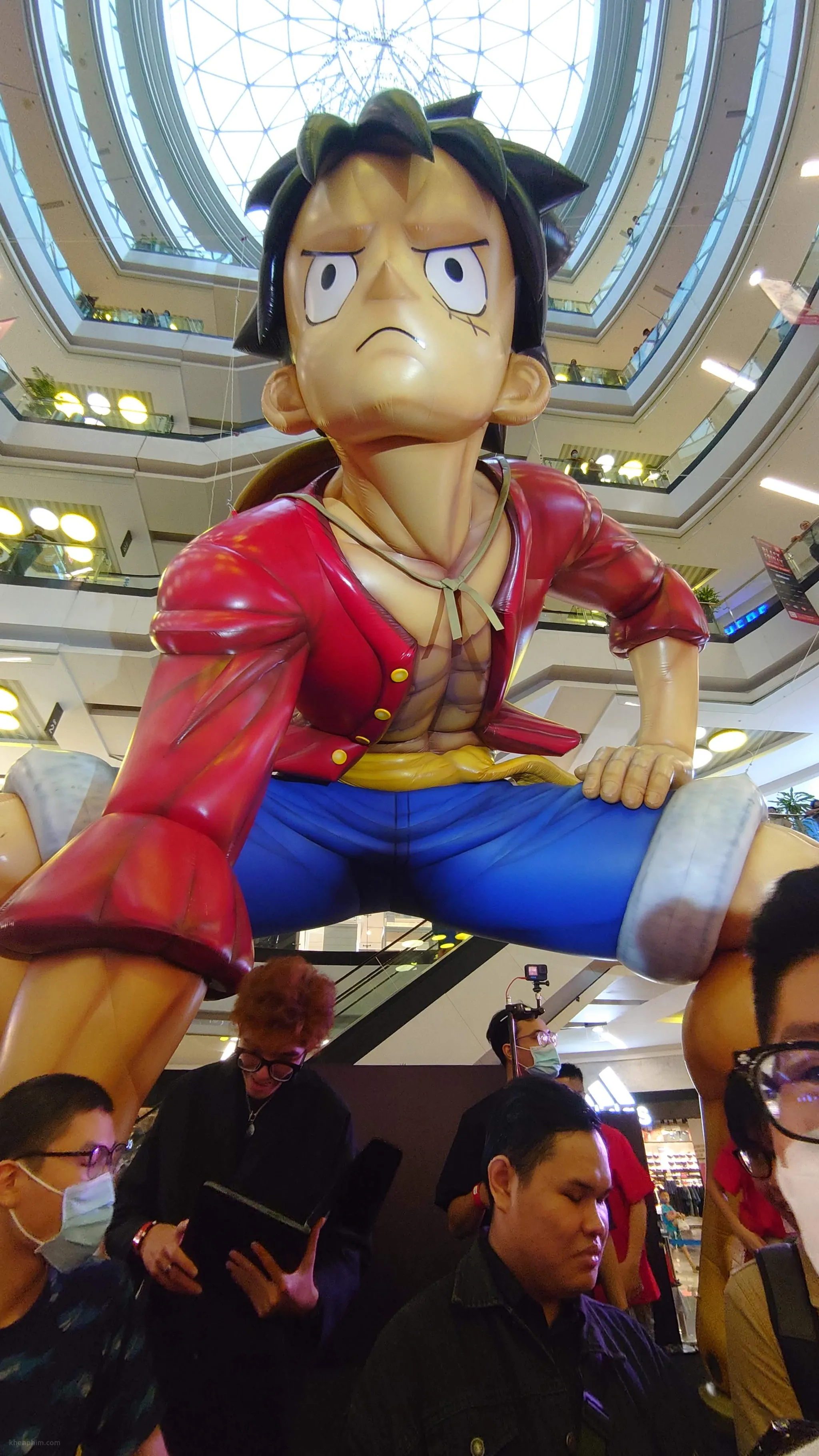 Hình ảnh tại buổi họp báo phim One Piece Film Red