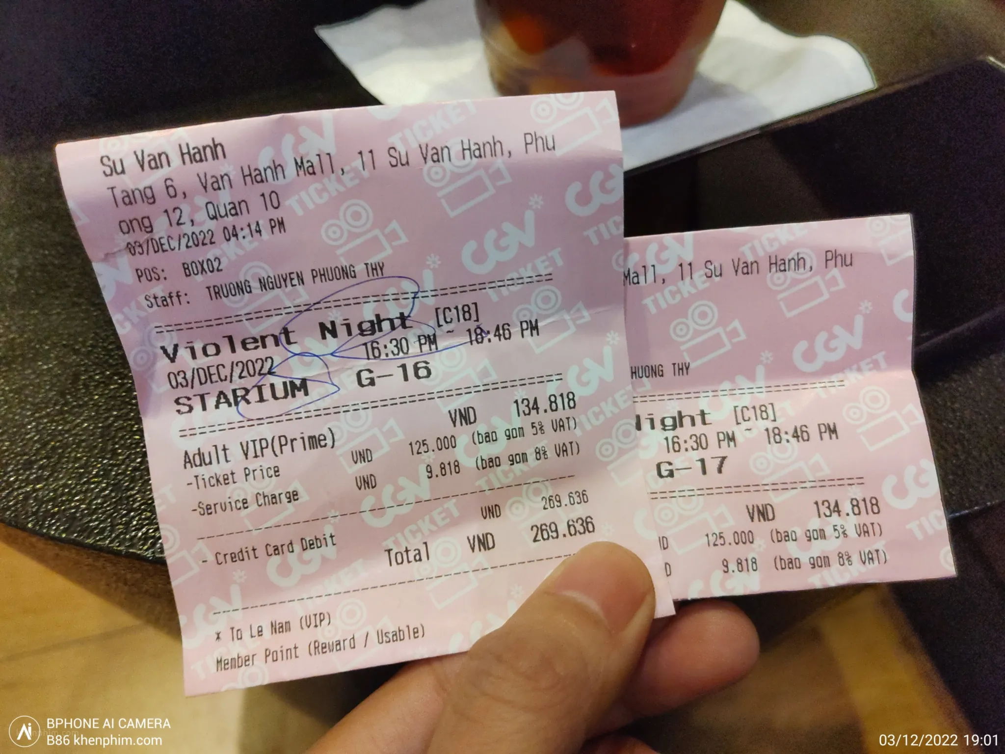 Vé xem phim Violent Night (Đêm Hung Tàn)