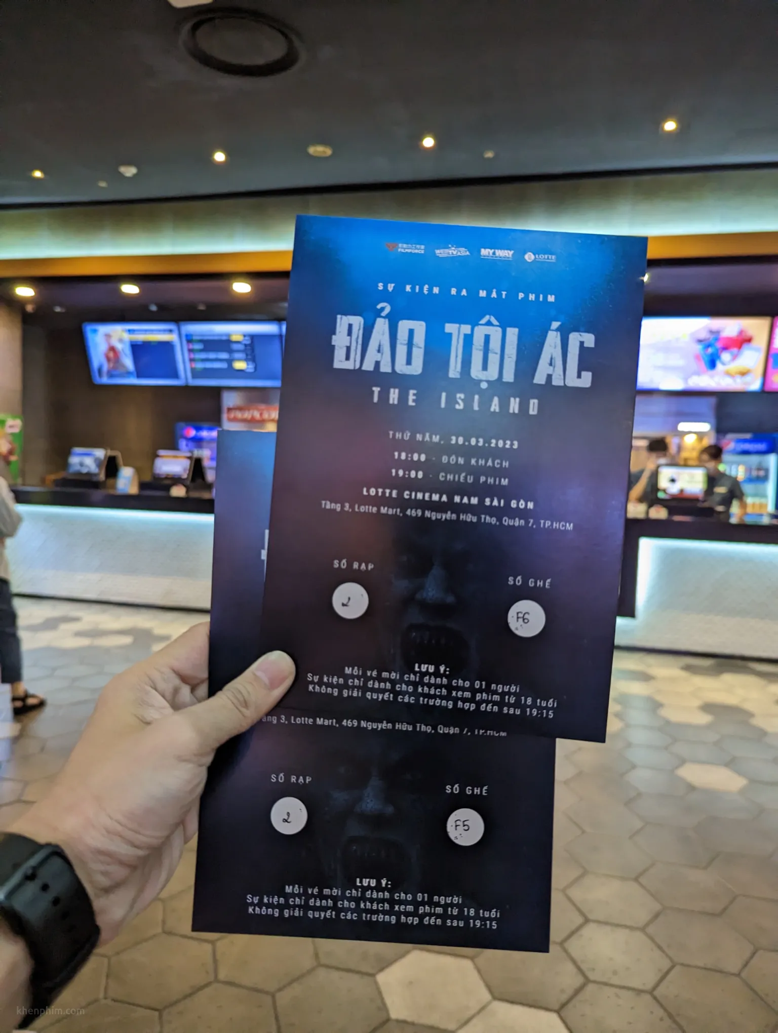Vé họp báo phim Đảo Tội Ác