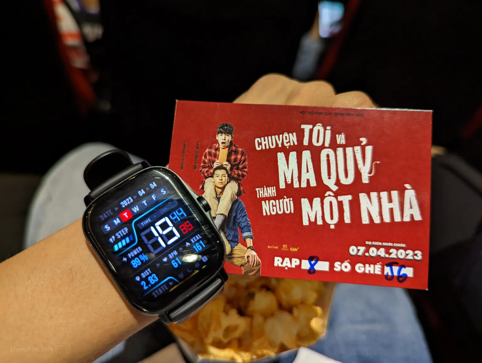 Vé xem phim Chuyện Tôi Và Ma Quỷ Thành Người Một Nhà