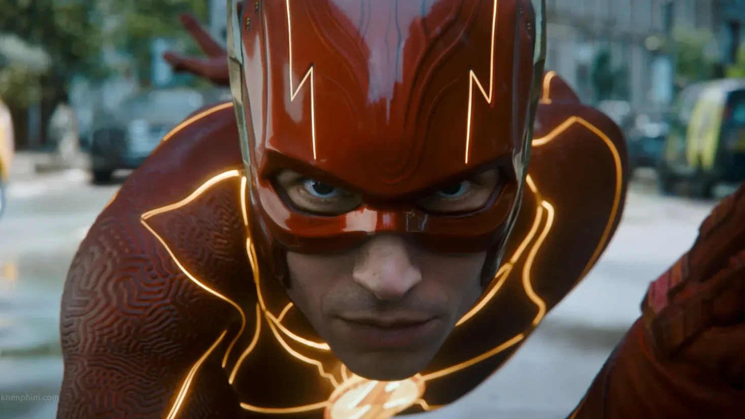 Nhân vật Barry do Ezra Miller thủ vai