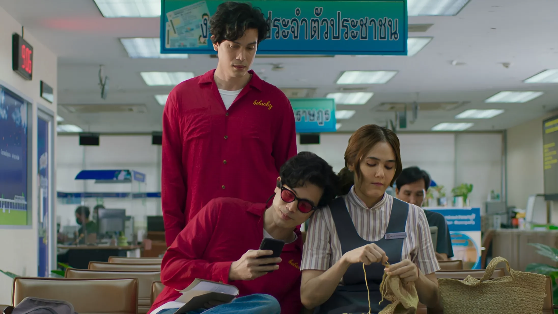 Banner bài review phim Long Live Love! (Trăm Năm Hạnh Phúc!)