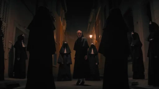 Valak chính thức trở lại trong trailer “Ác Quỷ Ma Sơ II”