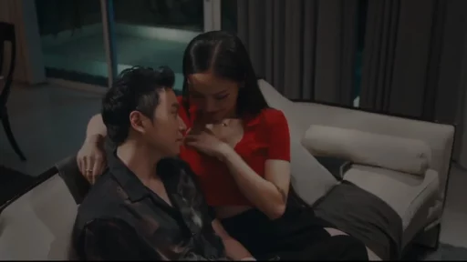 Banner bài đánh giá phim Chiếm Đoạt