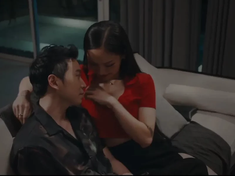 Banner bài đánh giá phim Chiếm Đoạt