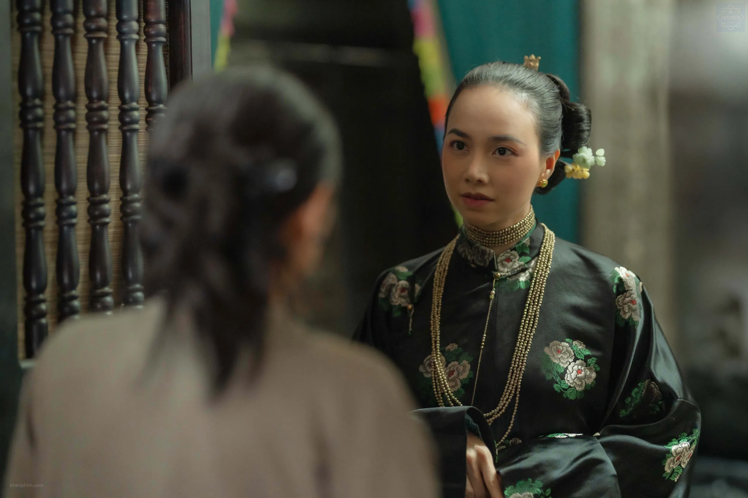 Đinh Ngọc Diệp tấu hài với vai bà Hai