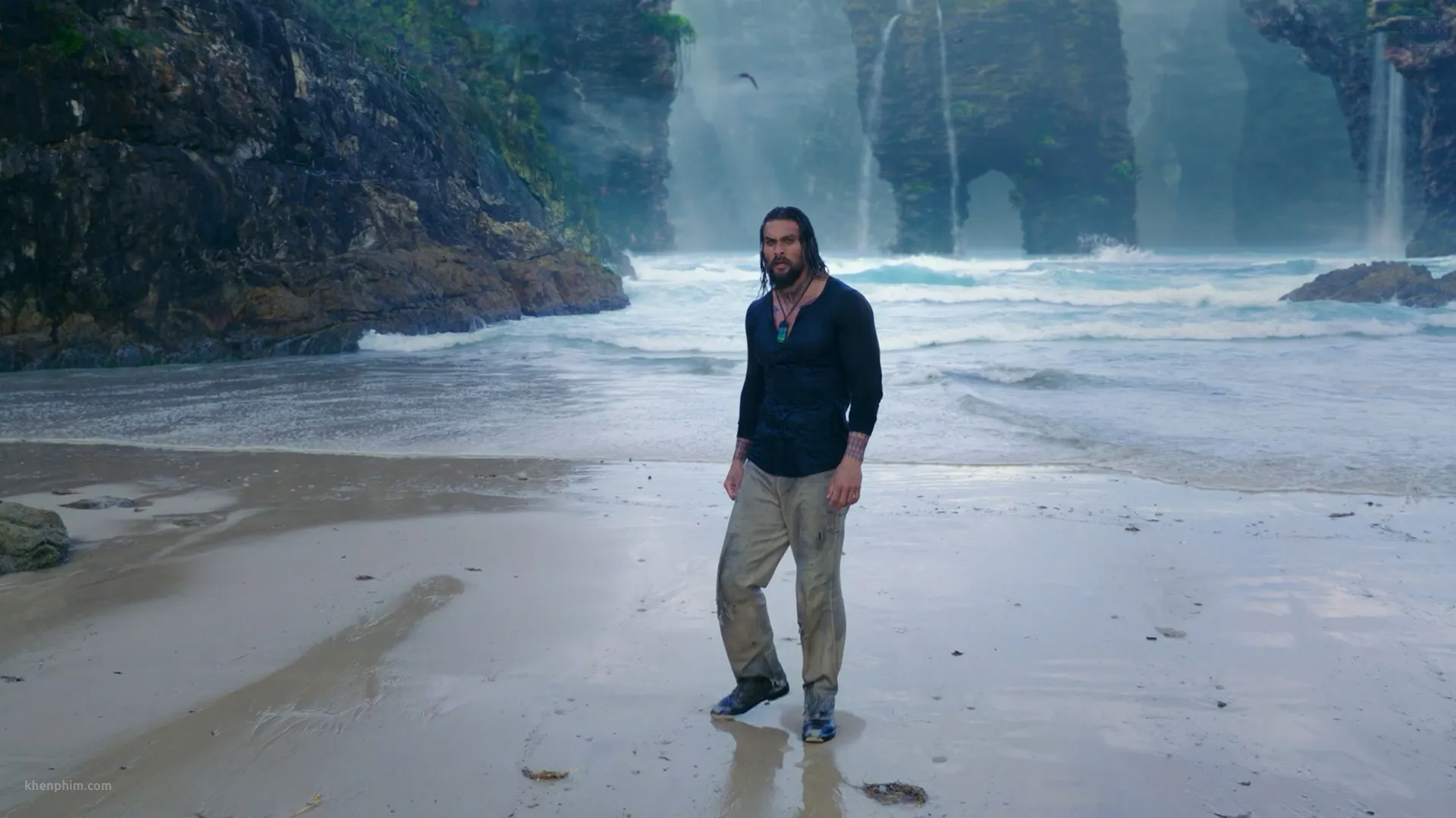 Jason Momoa tiếp tục đóng vai Aquaman