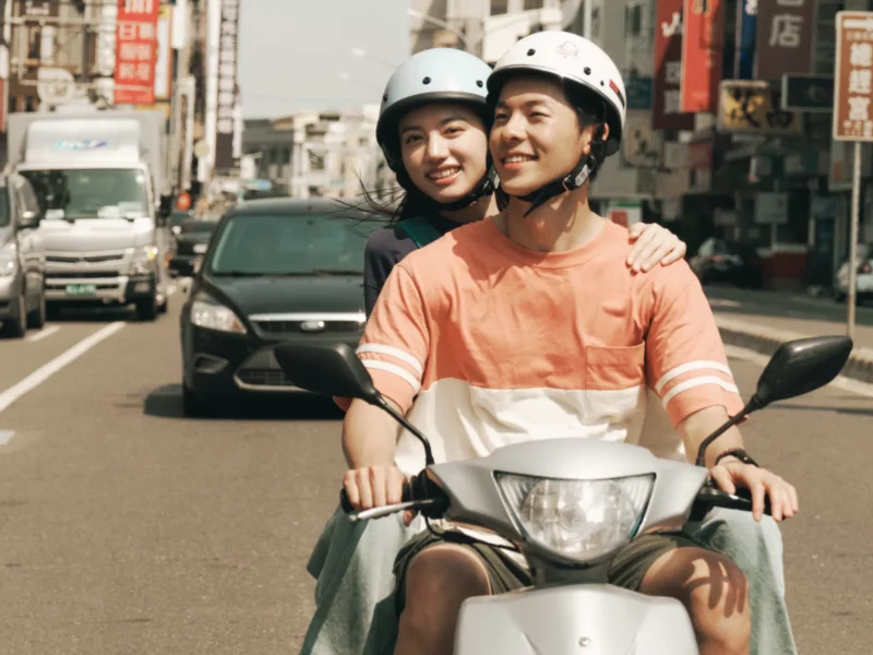 Ảnh bìa bài review phim 18x2 Beyond Youthful Days (Thanh Xuân 18x2: Lữ Trình Hướng Về Em)