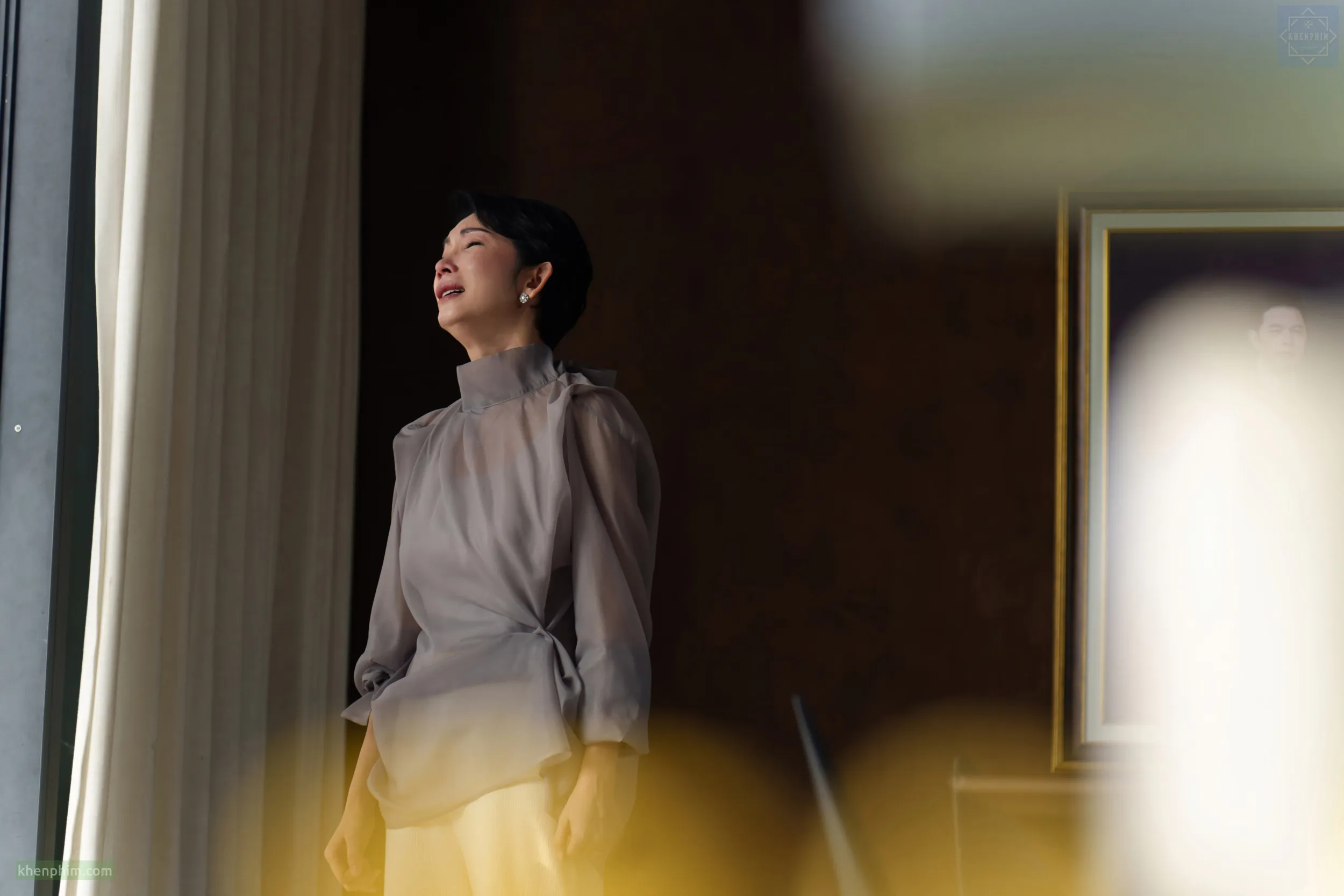 Xuân Lan cũng thành công trong việc hóa thân thành người phụ nữ yêu chồng đến mù quáng
