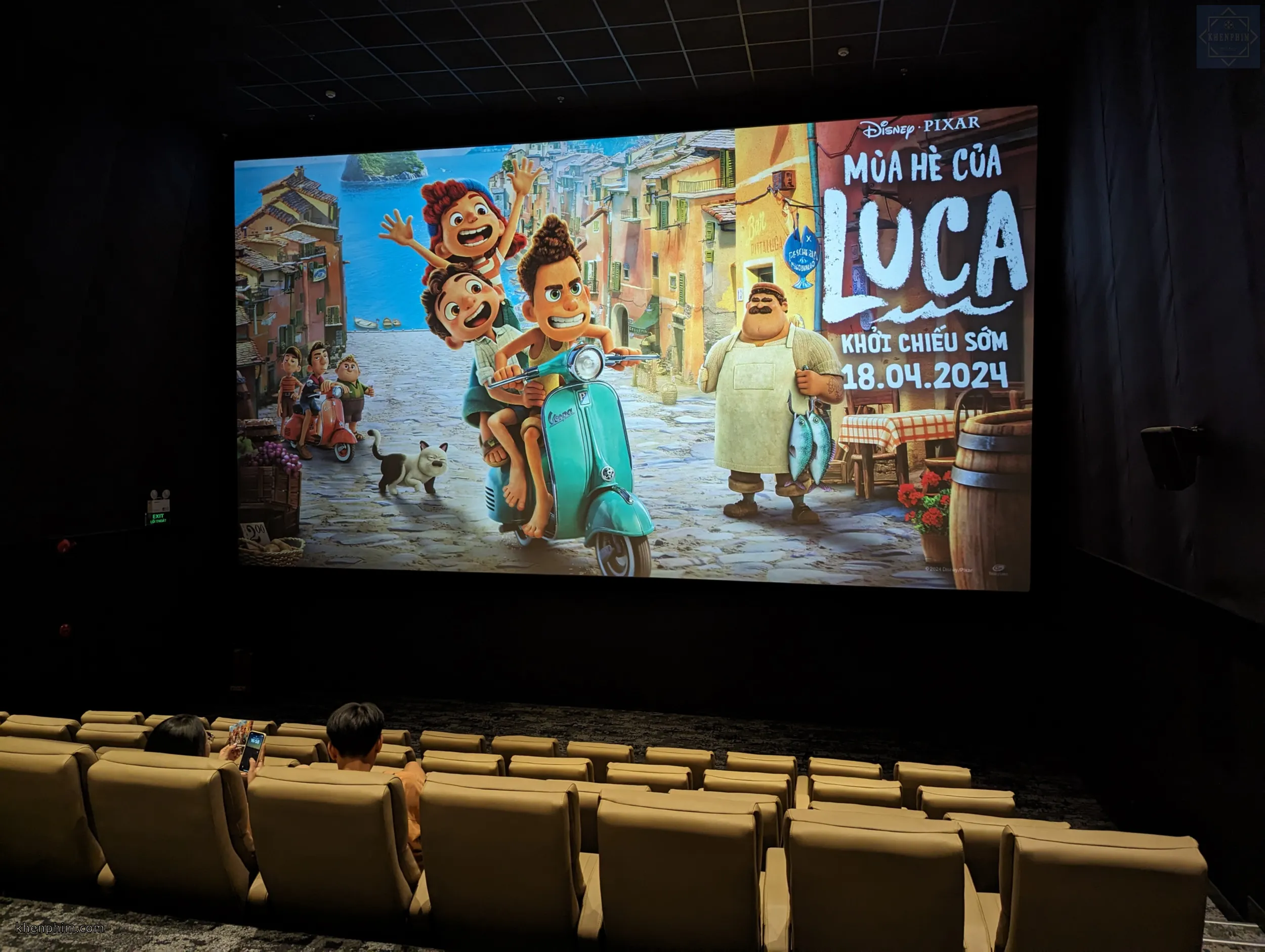 Màn hình chờ trước giờ chiếu phim Mùa Hè Của Luca