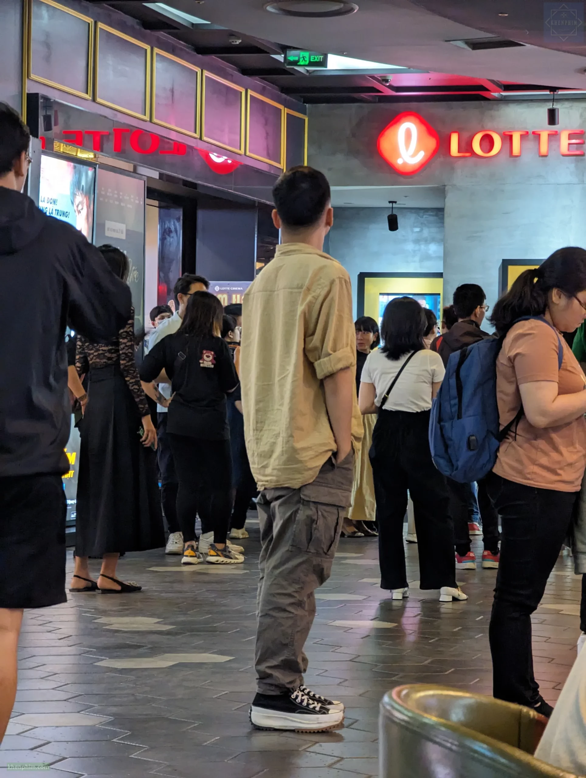 Một bạn trẻ nọ tại sự kiện ra mắt phim Vây Hãm: Kẻ Trừng Phạt - Trần Hoài Ân