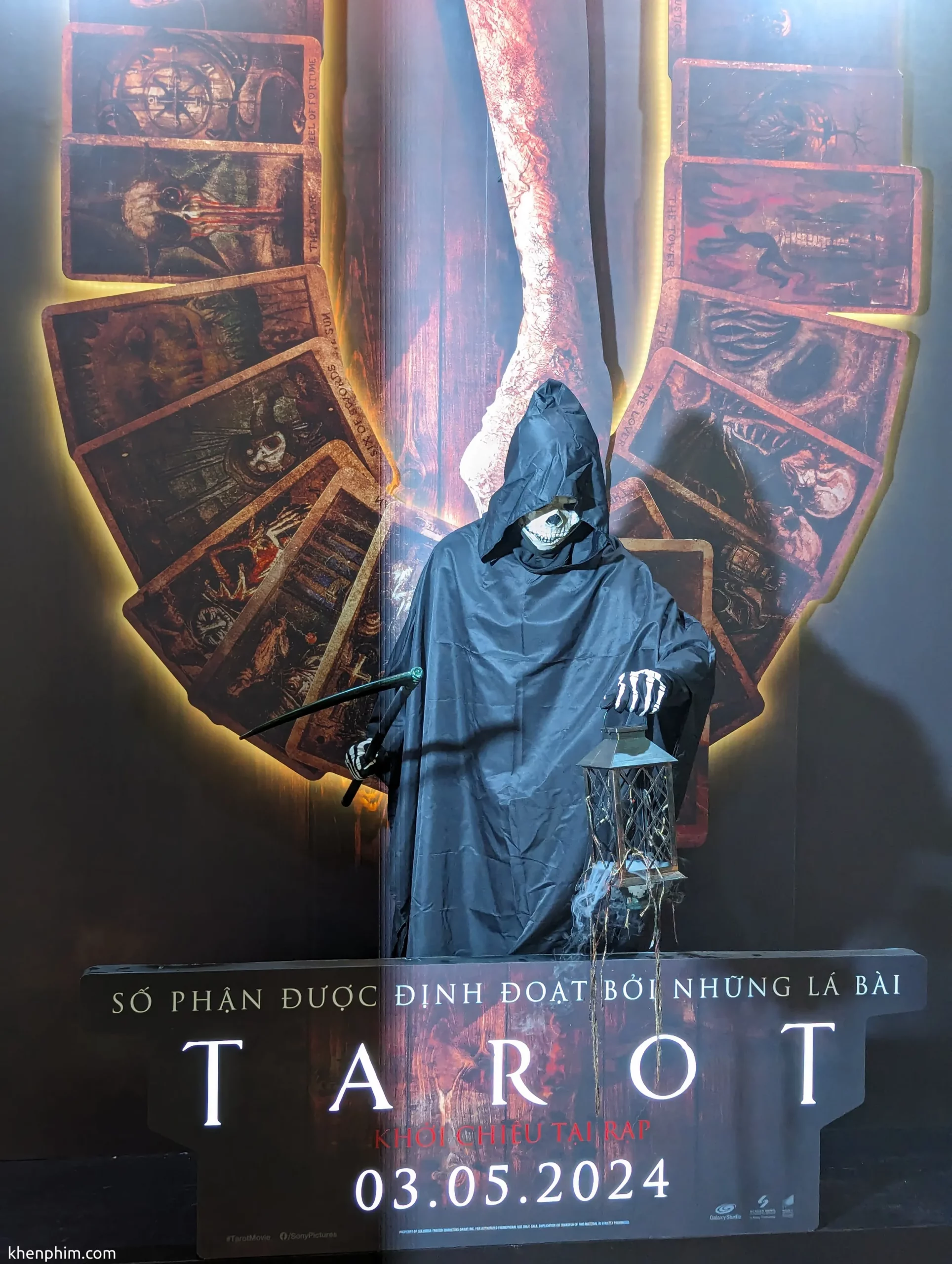 Cosplay thần chết tại họp báo ra mắt phim Tarot