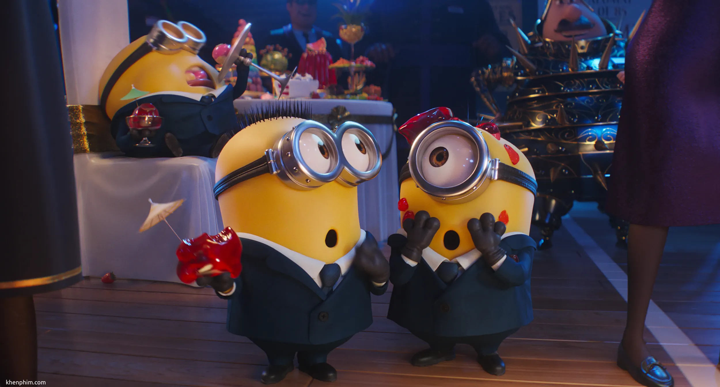 Minions tấu hài từ đầu đến cuối theo kiểu vô tri, nhưng vui là được ;)