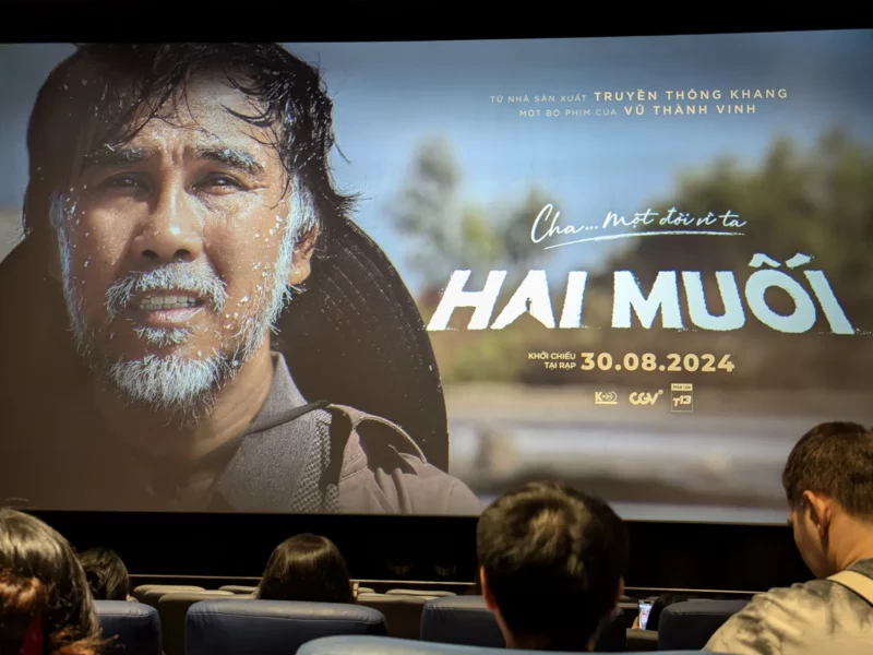 Màn hình chờ phim Hai Muối