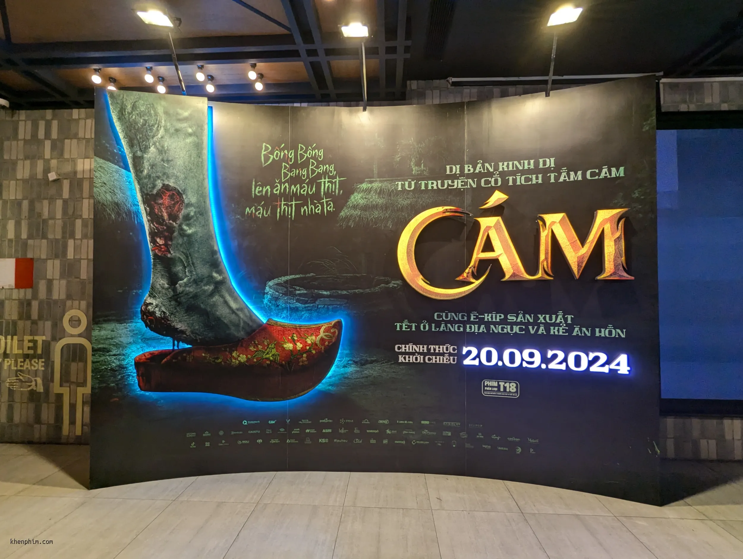 Backdrop của phim đặt tại CGV Sư Vạn Hạnh