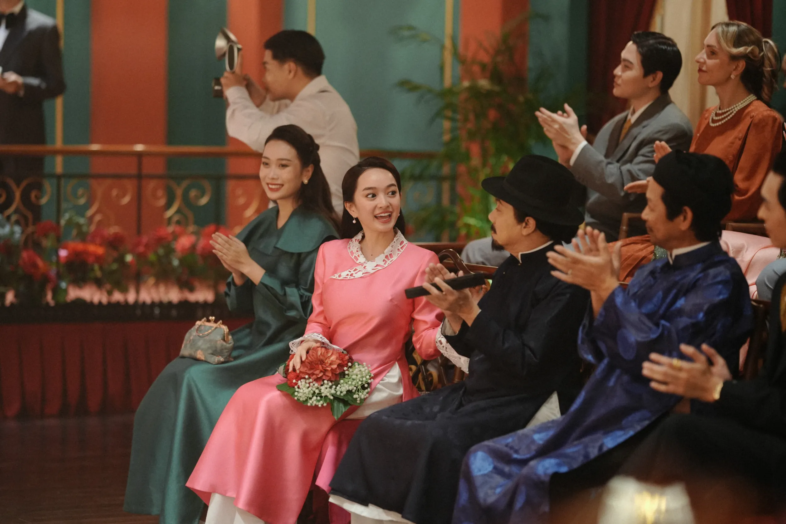 Kaity Nguyễn vào vai cô Sáu - em gái cậu Ba Hơn