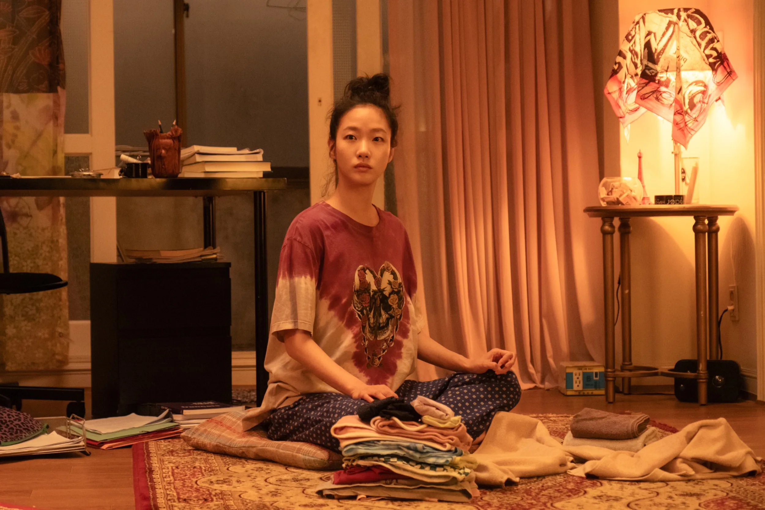 Kim Go Eun diễn rất tự nhiên, ra được nét gái làng chơi