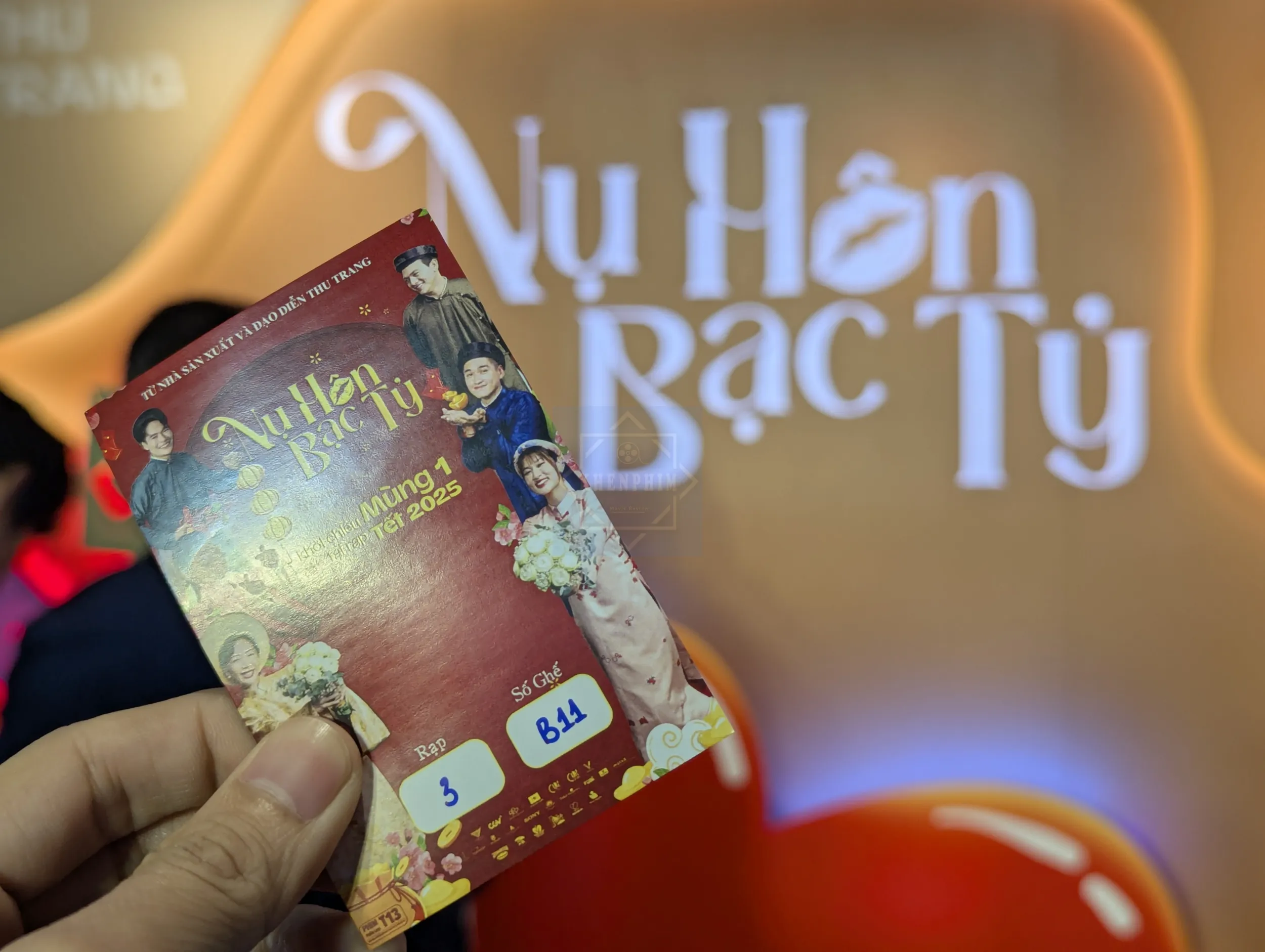 Vé tham gia showcase 2 phim Nụ Hôn Bạc Tỷ