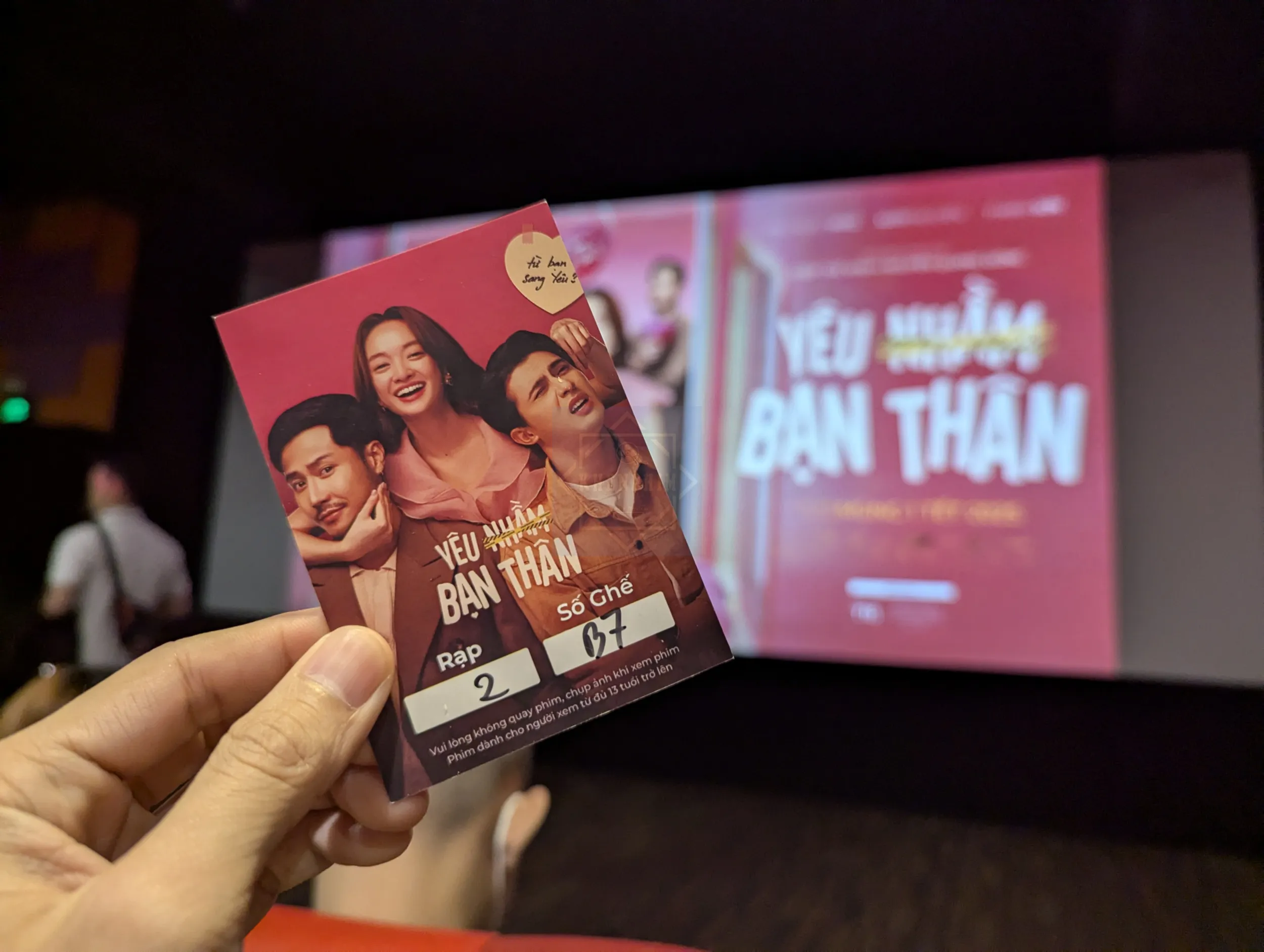 Vé xem phim Yêu Nhầm Bạn Thân