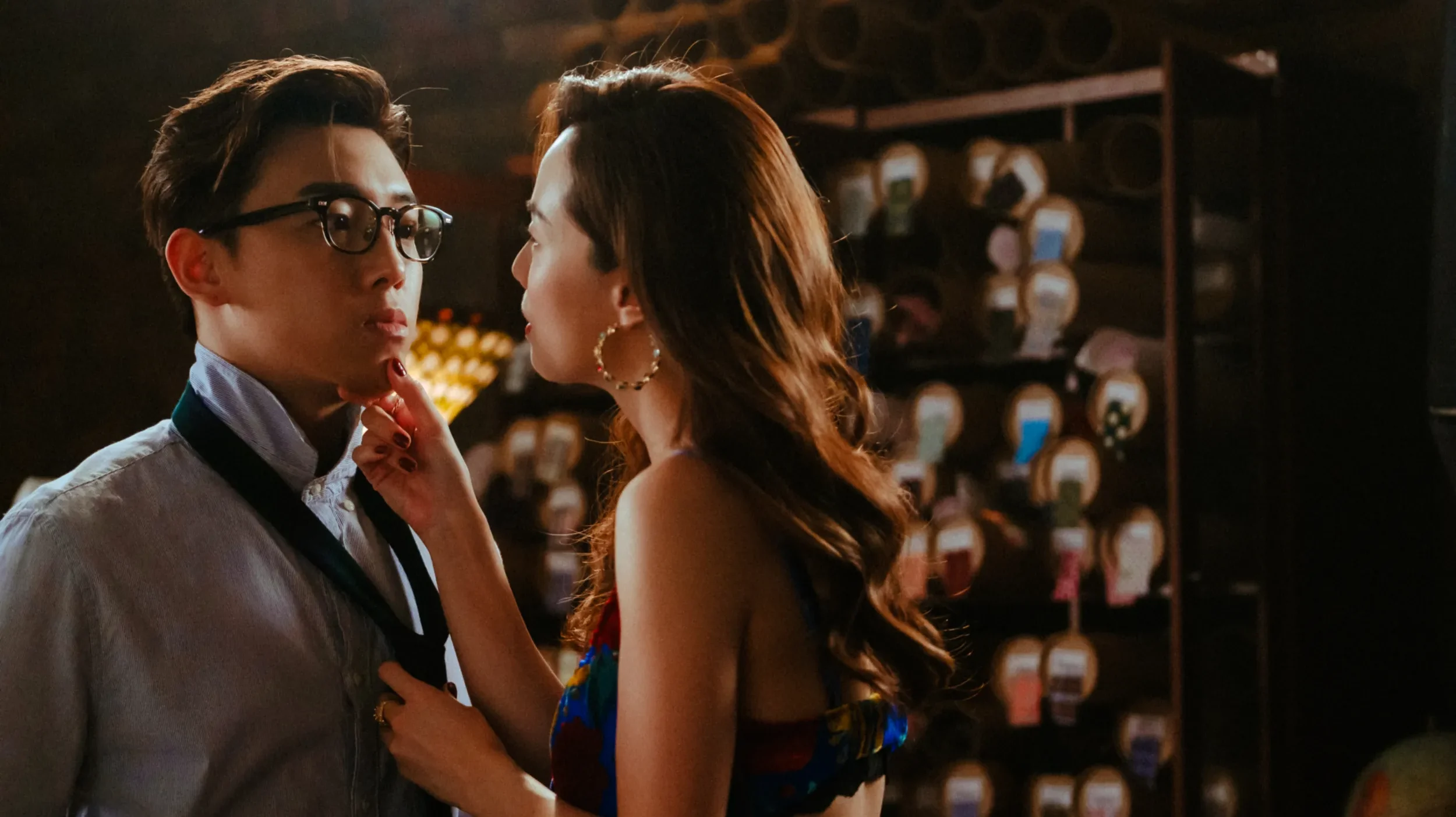 Ảnh đại diện bài review phim Yêu Vì Tiền, Điên Vì Tình (Love Lies)