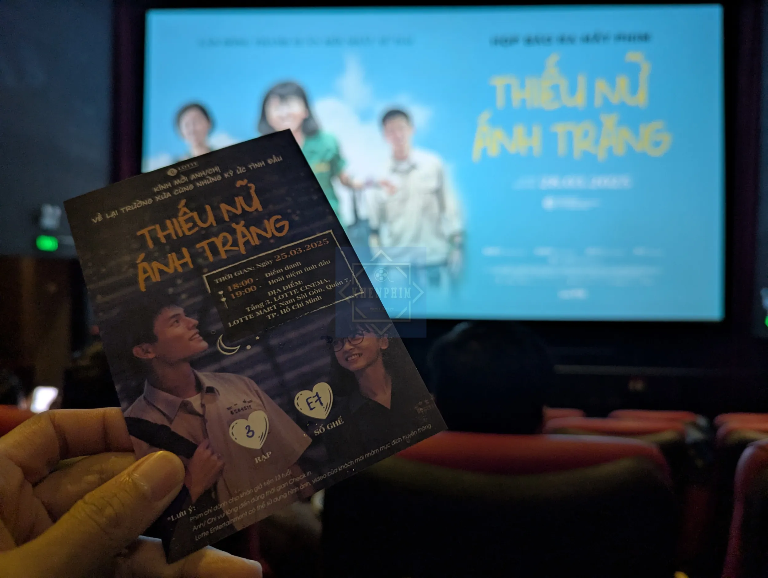 Vé xem phim Thiếu Nữ Ánh Trăng