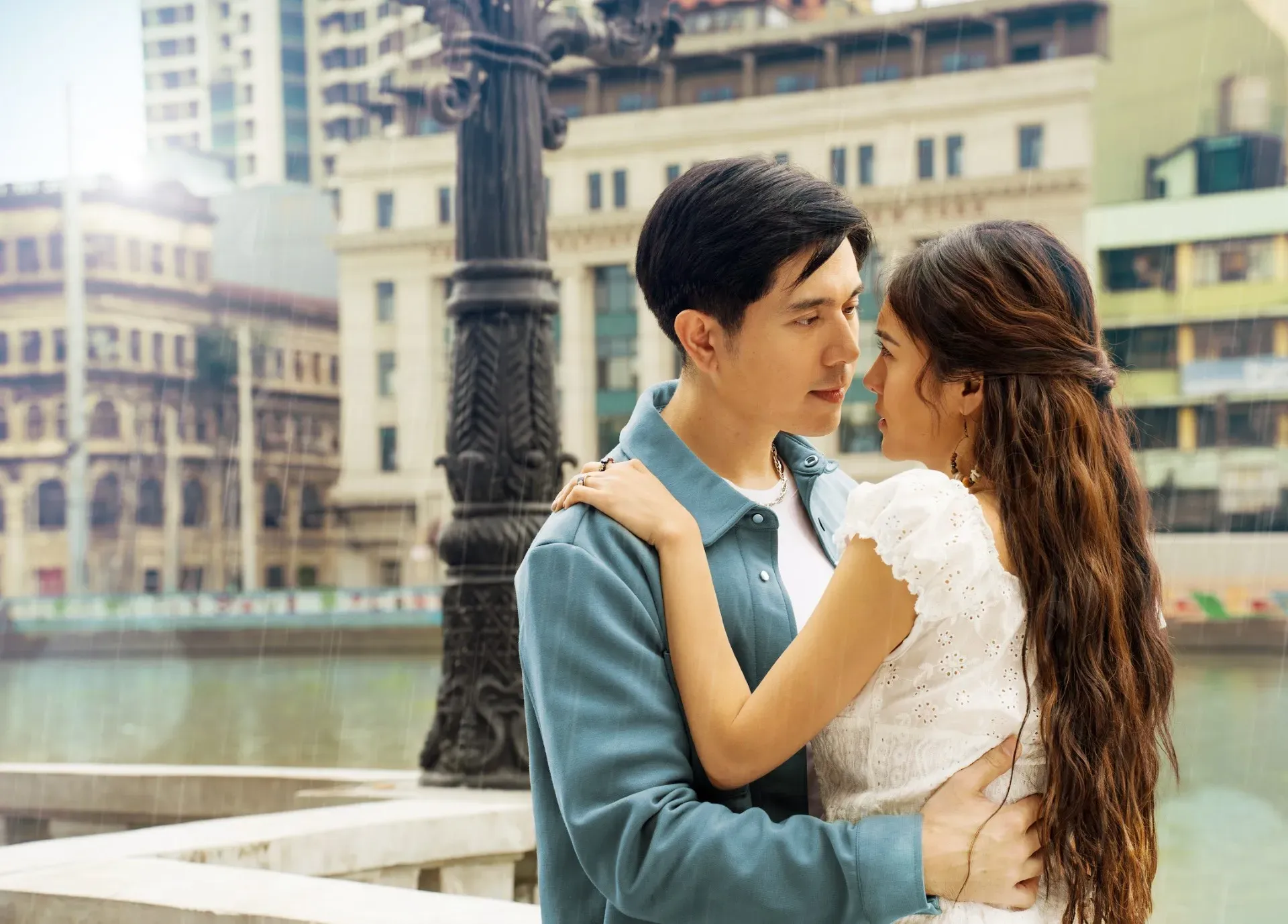Bộ đôi Kim Chiu và Paulo Avelino (KimPau) hứa hẹn sẽ làm trái tim bạn tan chảy
