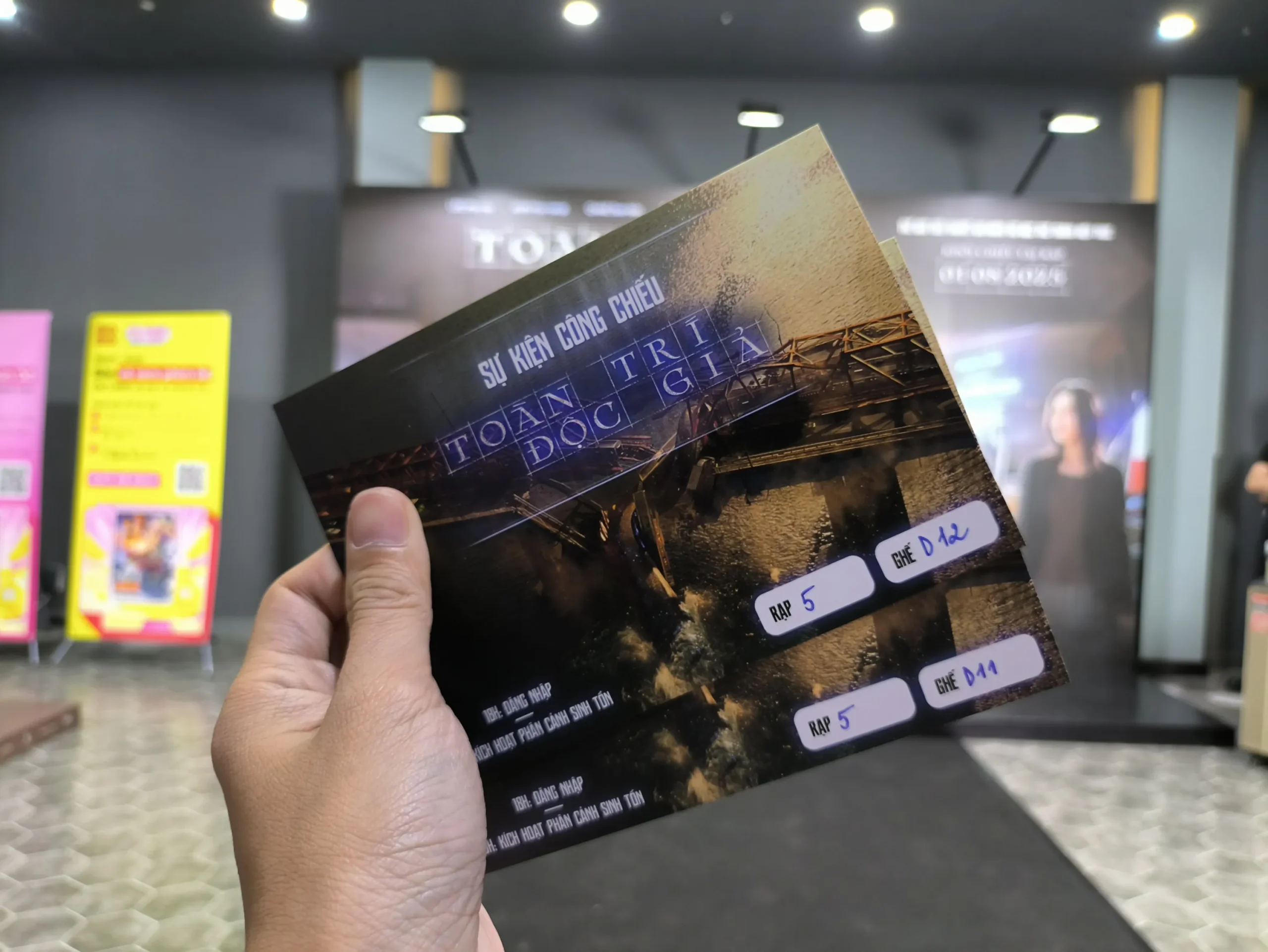 Vé xem phim Toàn Trí Độc Giả