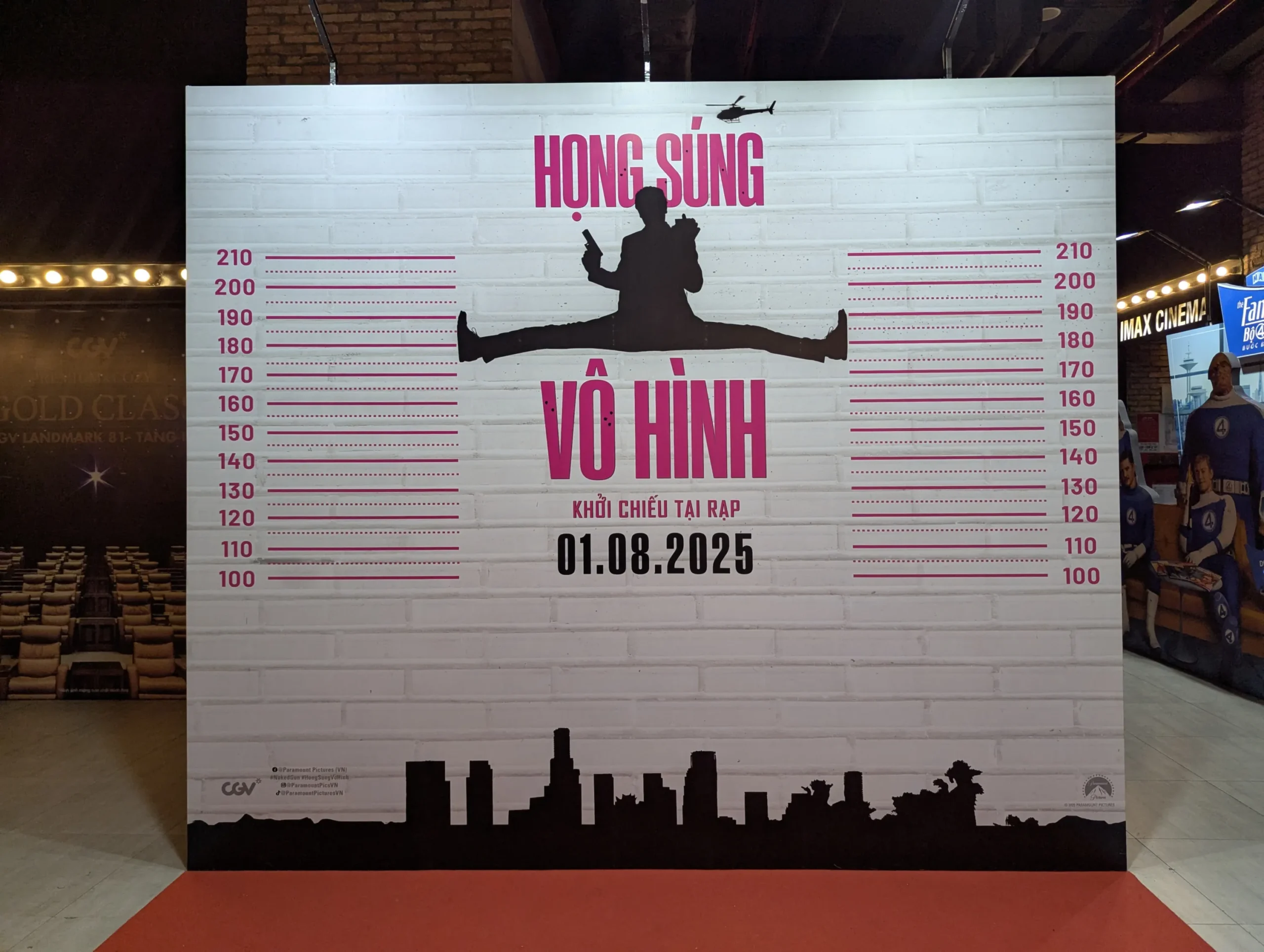 Nơi chụp ảnh dành cho những khán giả muốn "thử làm tội phạm"