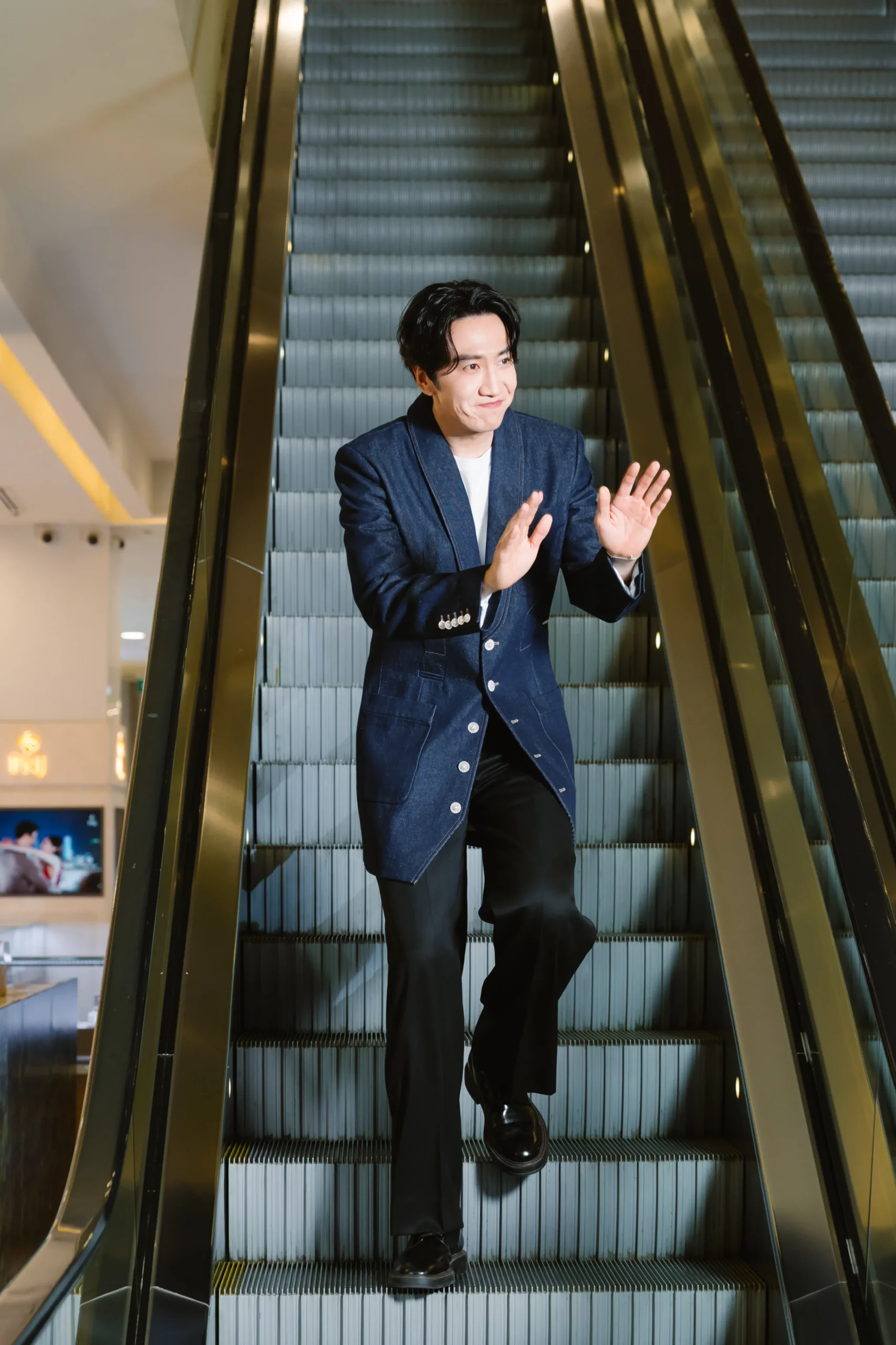 Lee Kwang Soo tại buổi họp báo ra mắt phim
