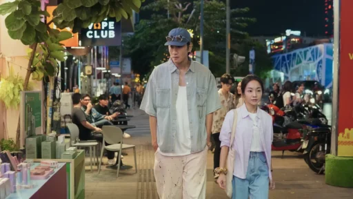 Banner bài đánh giá phim Tay Anh Giữ Một Vì Sao