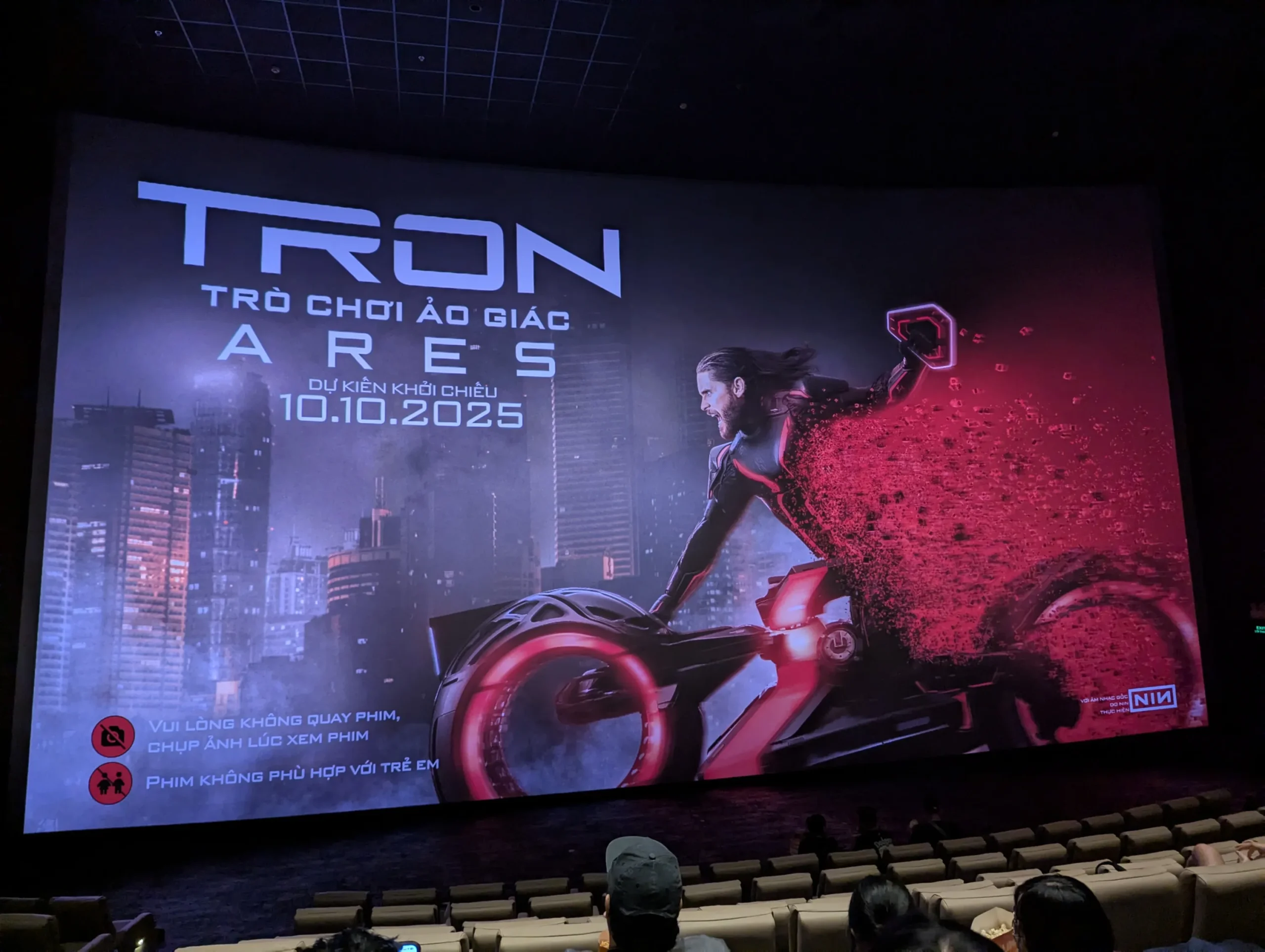 Màn hình chờ trước khi phim chiếu