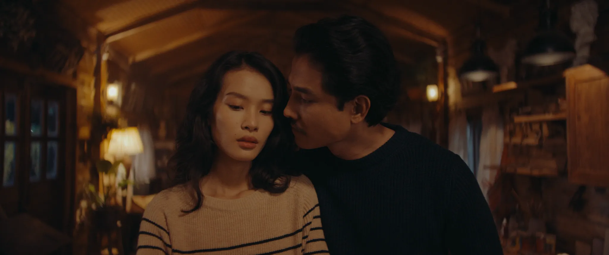 Nhật Linh (vai Ánh) và Việt Hưng (vai Sơn)
