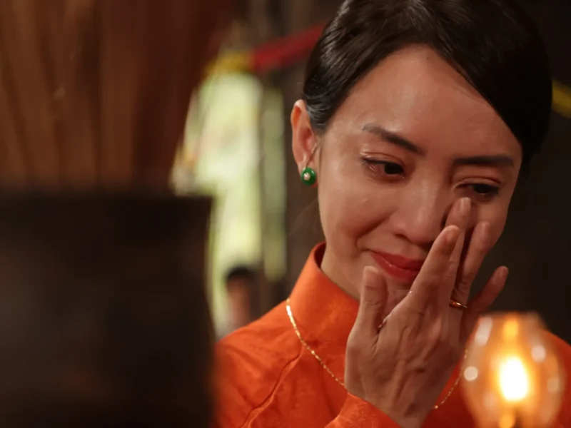 Banner bài đánh giá phim Ai Thương Ai Mến