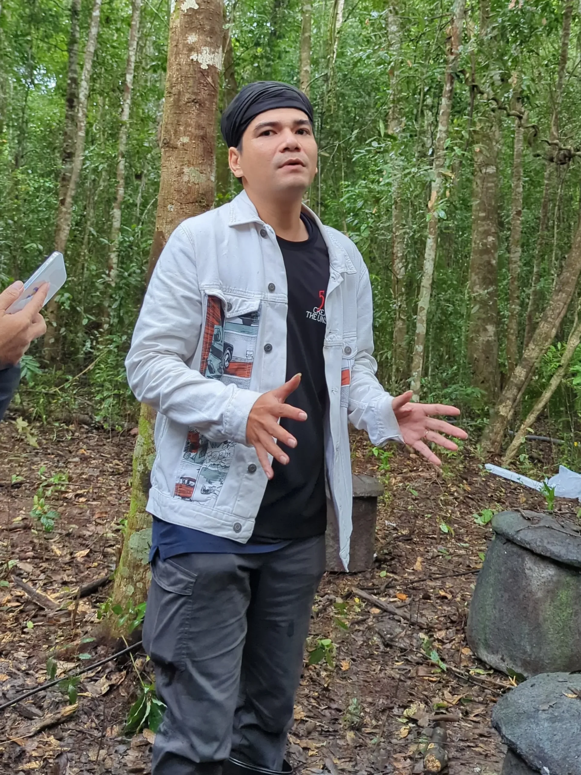 Họa sĩ Phan Thanh Nam là cố vấn lịch sử cho phim Hoàng Tử Quỷ