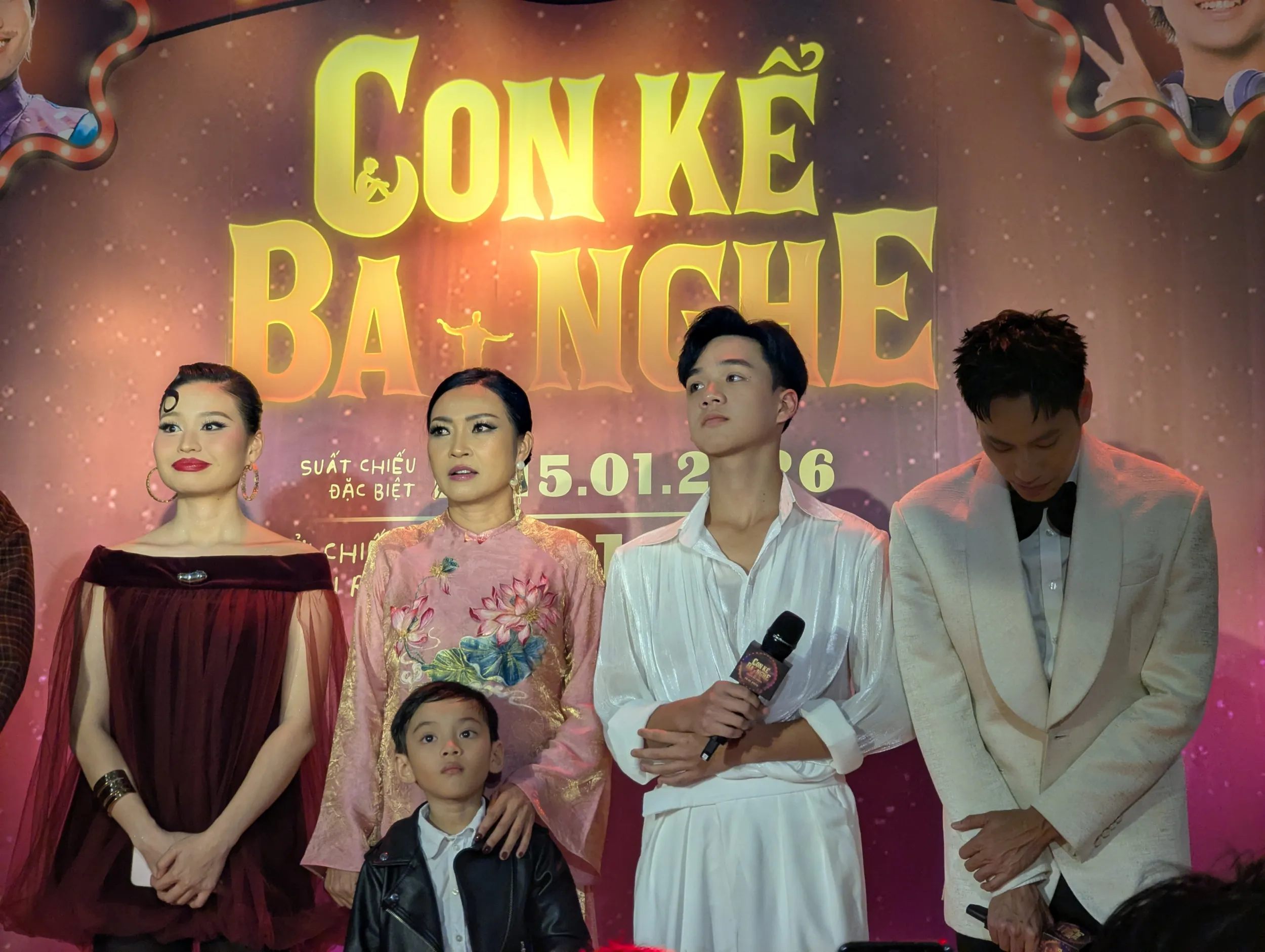 Từ trái qua: Lê Lộc, Phương Thanh, Hạo Khang, Kiều Minh Tuấn